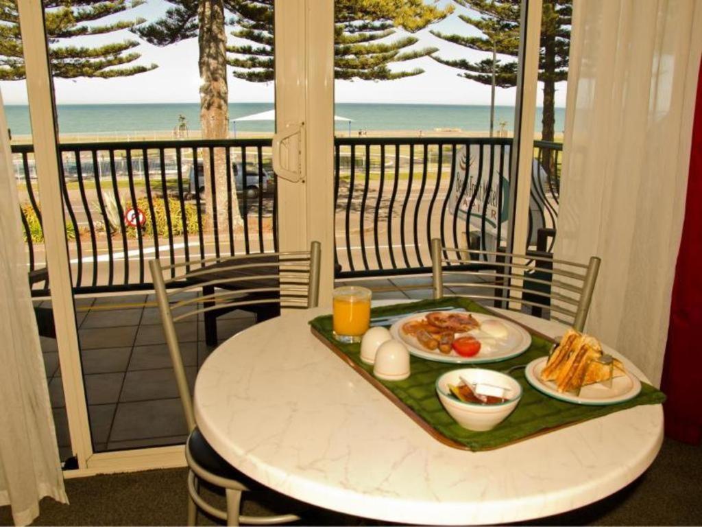 Beachfront Motel Napier Dış mekan fotoğraf